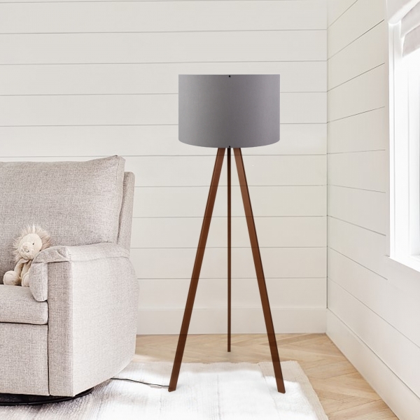 Homing Practical Wooden Three-Legged Floor Lamp AYD-1529